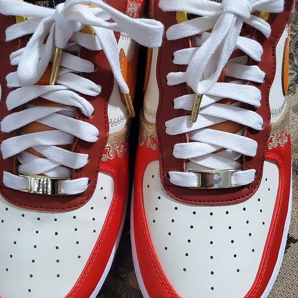 Men's Athletic Sneakers in White, Red & Brown - Unknown Brand